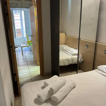 Feels Like Apartment